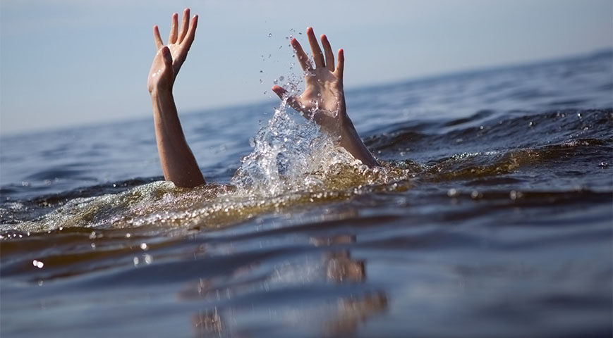 Man drowns in the Indian Ocean